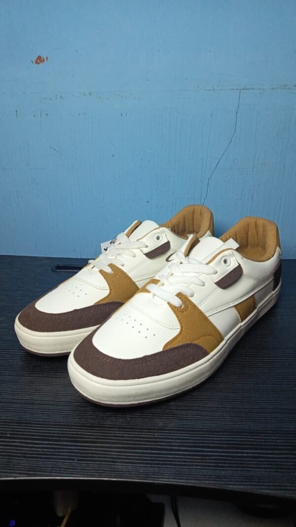 Airwalk - Image 3